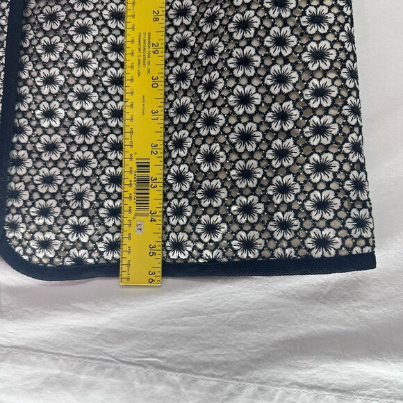 Cynthia Steffe Eyelet Floral Coat 3/4 Sleeve Size Small 36" Length Black/White - Picture 11 of 11